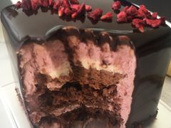 -UNI UNI(环亚凯瑟琳店)