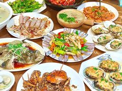 -岛中岛·海鲜大排档·万宁老字号(东澳店)