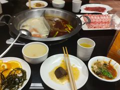 -吴记老锅底麻辣火锅(福州路店)