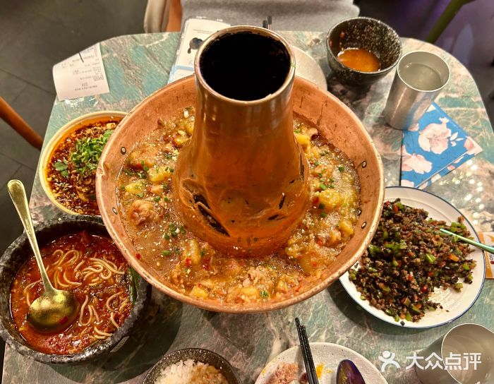 浩海火燒雲傣家菜(芮欧百货店)图片