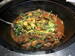 -山河屯铁锅炖(哈西站店)