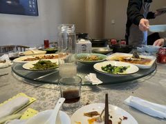 -莲餐厅·湖北菜·潜江小龙虾店(愚园路店)