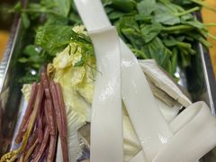 -好吃鬼高原牦牛杂火锅(古尔沟分店)