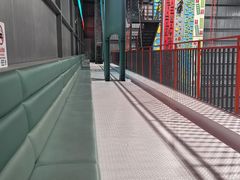 -极限PLAY运动娱乐新世界·团建派对表演休闲馆·室内高空游乐园