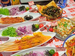 -威记烧嘢·南宁烧烤·超级生牛(绿地店)