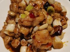 -树下时尚餐厅(翠园街店)