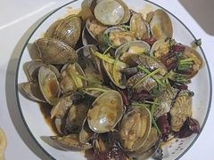 -嗨辣小聚·盘锦河蟹·海鲜烧烤龙虾(盘锦十年好店)