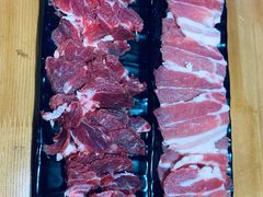 -果松木炭酸菜铜火锅·外婆参鸡汤