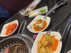-木槿花韩式炭烤·熟成肉工坊(孙文东路店)