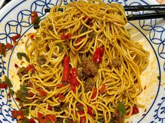 -李与白包子铺(桐梓林店)