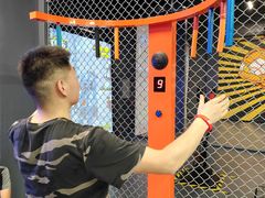 -极限PLAY运动娱乐新世界·团建派对潮玩休闲馆·室内蹦极高空游乐园