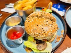 -bluefrog蓝蛙(悠唐购物中心店)