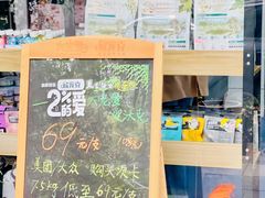 -伟伟宠物医院·CT影像中心·瑞派犬猫综合性门诊(汉口总院)