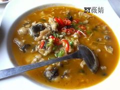 酸汤牛蛙-莲餐厅·湖北菜·藕汤是头牌(愚园路店)