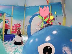 -蒙特利亲子乐园