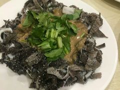 -黑八私房老北京炸酱面