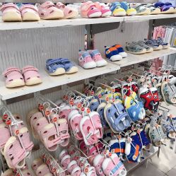 -乐友孕婴童(南开三马路店)