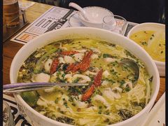 -爱啤精酿·民谣酒馆(滨江店)