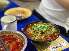 -马路边边·成都串串(翠柏路店)
