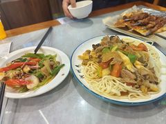 牛肉炒拉面-河州春清真西北特色美食(虎踞路店)