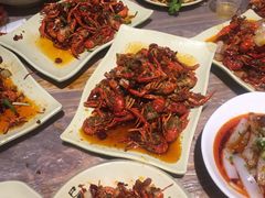 -巴厘龙虾·榜首油焖大虾(音乐学院·沿江酒馆店)