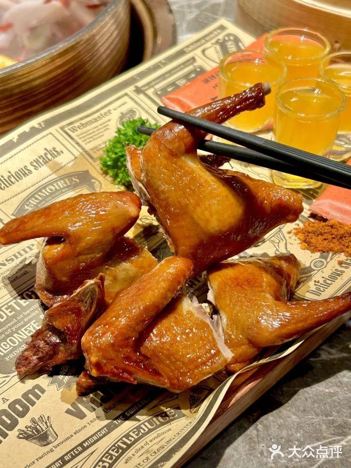 一口入魂！脆鲩鱼火锅界的颜值天花板🔥🐟