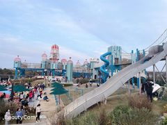 -季高兔窝窝亲子园(上海薰衣草公园店)