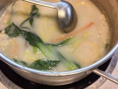 -煲王粤菜餐厅(中侨中心店)