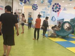 -乐之童成长中心(宝山万达店)