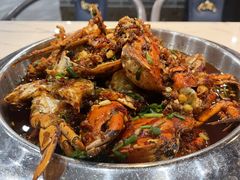 -凤凰路何眼镜香辣蟹(花果园店)