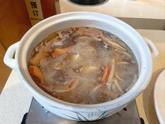 -黔蘑菇四季餐厅(观山湖店)