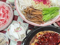 -赵美丽重庆火锅(西安直营总店)