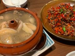 松茸汽锅鸡-金孔雀德宏傣味餐馆(魏公村店)