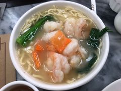 虾球汤伊面-黄枝记(议事亭前地店)