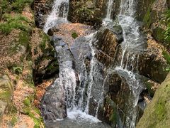 -藏龙百瀑风景区