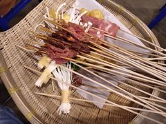 -马路边边串串香形象店(磐石路店)