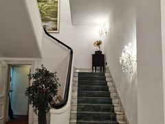 -南京双门楼宾馆(盐仓桥地铁站阅江楼店)