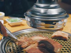 -唯成•韩国炭火烤肉 유성고기