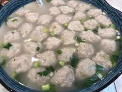 小船鱼丸汤-小船渔村•大连菜•大连焖鱼(明泽街店)