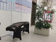 -包玉刚游泳场(黄龙恒励大厦店)