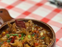 糯叽叽香辣鸡爪-乐乐大排档·30年老字号(浙江路店)