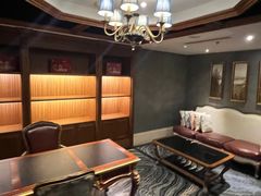 -紫伦饭店·香河肉饼