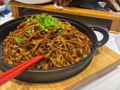 -巴国布衣(新豪天地店)