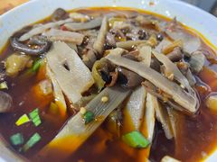 -越洋肖氏老米线(杨家坪店)