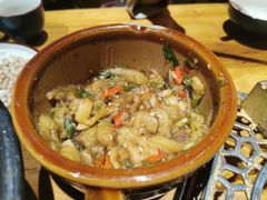 -老滇山寨•云南特色菜•地方菜•民族风情歌舞表演(金碧店)