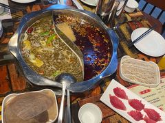 鸳鸯锅底-小郡肝串串香火锅(金桥店)