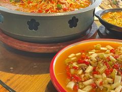 -盐帮食坊•小河帮川菜(四川师大店)