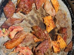 -阪尚皇·原切牛排·烤肉火锅自助(北京路店)