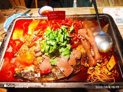 -探鱼·鲜青椒爽麻烤鱼(领展购物广场店)