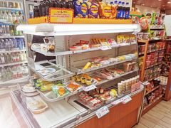 零售区-全家便利店(孩儿巷店)